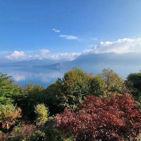 펜션 Mid Of Nature ' Bella Vista Maggiore Mit Traumhaften Seeblick, Terrasse Und Grossen Garten 기파