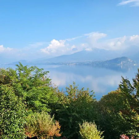 Mid Of Nature ' Bella Vista Maggiore Mit Traumhaften Seeblick, Terrasse Und Grossen Garten 펜션 기파