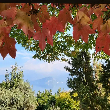 Nyaraló Mid Of Nature ' Bella Vista Maggiore Mit Traumhaften Seeblick, Terrasse Und Grossen Garten *