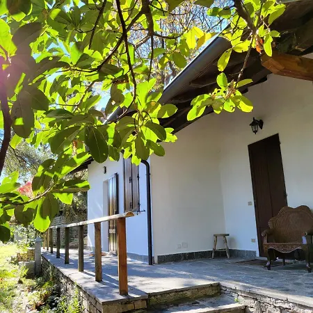 Nyaraló Mid Of Nature ' Bella Vista Maggiore Mit Traumhaften Seeblick, Terrasse Und Grossen Garten