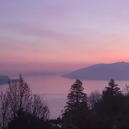 Mid Of Nature ' Bella Vista Maggiore Mit Traumhaften Seeblick *