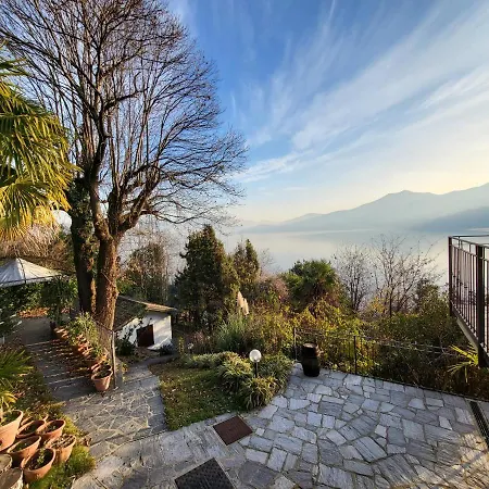 بيت للعطل Mid Of Nature ' Bella Vista Maggiore Mit Traumhaften Seeblick, Terrasse Und Grossen Garten
