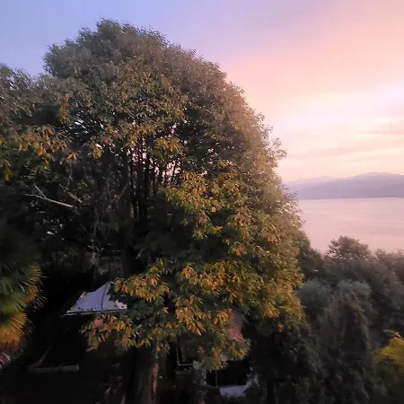 Mid Of Nature ' Bella Vista Maggiore Mit Traumhaften Seeblick *