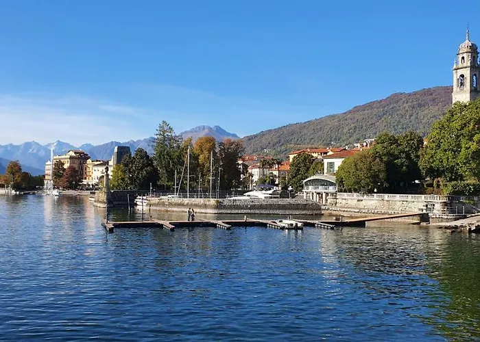 Dom wakacyjny Mid Of Nature ' Bella Vista Maggiore Mit Traumhaften Seeblick, Terrasse Und Grossen Garten Ghiffa