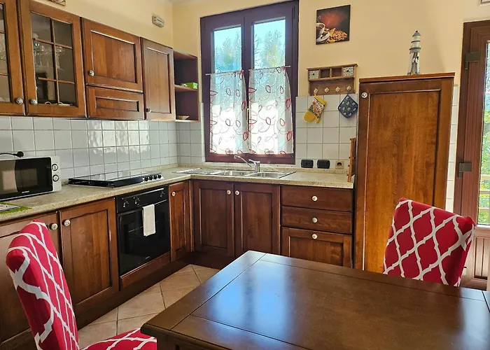 Mid Of Nature ' Bella Vista Maggiore Mit Traumhaften Seeblick, Terrasse Und Grossen Garten